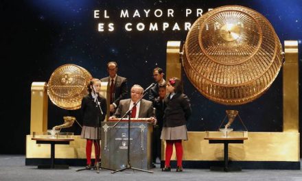 El Sorteo de Navidad deja un cuarto premio en Parla